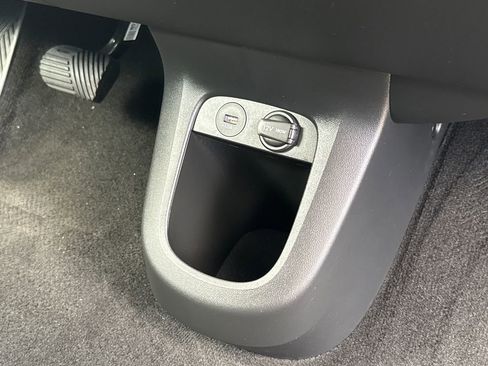 Used 2024 Hyundai Ioniq 5 SEL RWD image 16