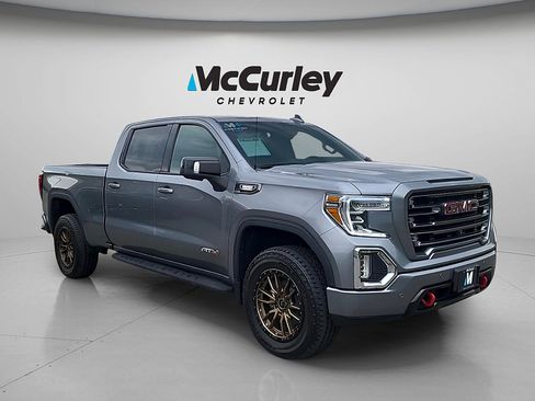 Used 2021 GMC Sierra 1500 AT4 w/ AT4 Premium Package AWD/4WD image 1
