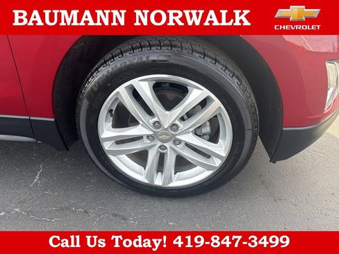 Used 2020 Chevrolet Equinox Premier AWD/4WD image 25