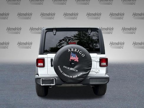 Used 2023 Jeep Wrangler Unlimited Sport AWD/4WD image 8
