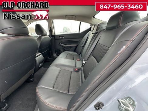 Used 2024 Nissan Altima 2.5 SR image 11