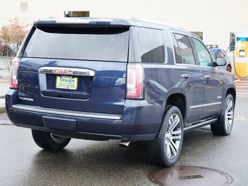 Used 2018 GMC Yukon Denali w/ Denali Ultimate Package image 3