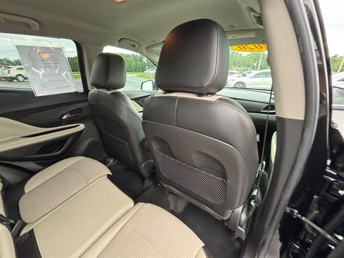 Used 2020 Buick Encore Preferred w/ Safety Package FWD image 20