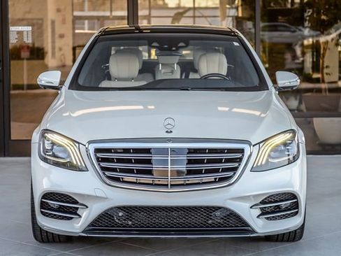 Used 2018 Mercedes-Benz S 560 4MATIC Sedan image 5
