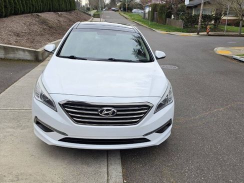 Used 2015 Hyundai Sonata Limited w/ Option Group 05 FWD image 2