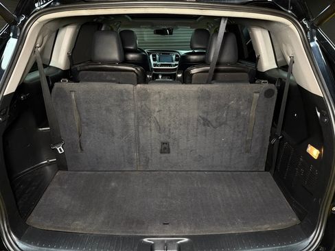 Used 2015 Toyota Highlander Limited Platinum AWD/4WD image 13