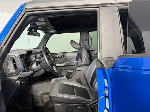 Used 2023 Ford Bronco Black Diamond AWD/4WD image 18