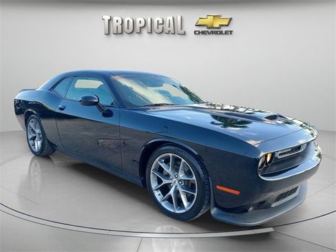 Used 2022 Dodge Challenger GT image 7