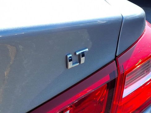 Used 2024 Chevrolet Malibu LT image 29