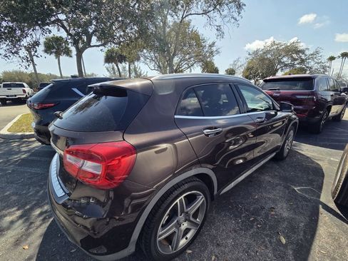 Used 2016 Mercedes-Benz GLA 250 w/ Premium Package image 4