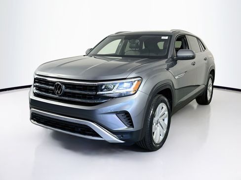 Used 2023 Volkswagen Atlas Cross Sport SE FWD image 1