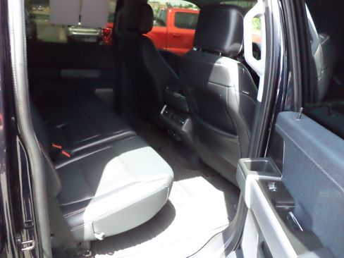 Used 2021 Ford F150 Lariat AWD/4WD image 7