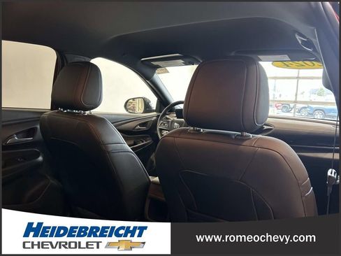 Certified 2024 Buick Envista Sport Touring w/ Convenience I Package image 31