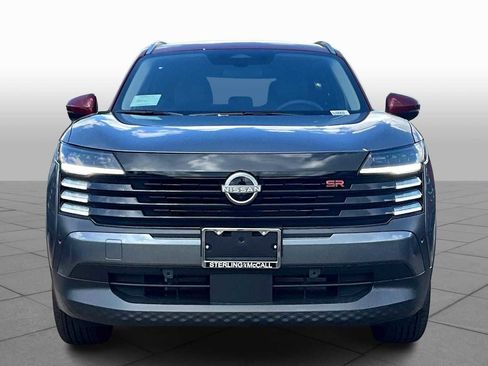 New 2025 Nissan Kicks SR image 3