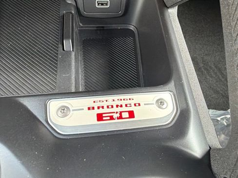 New 2026 Ford Bronco Outer Banks w/ Sasquatch Package AWD/4WD image 30