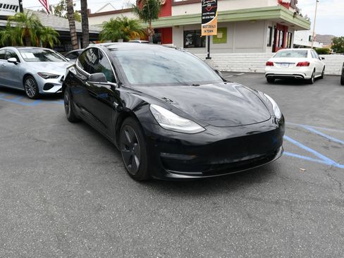 Used 2020 Tesla Model 3 Long Range AWD/4WD image 1