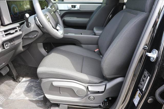 Used 2026 Hyundai Santa Fe SE AWD/4WD image 11