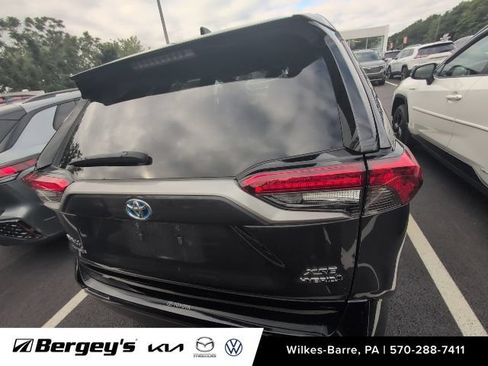 Used 2024 Toyota RAV4 XSE w/ Weather Package AWD/4WD image 8