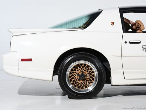 Used 1989 Pontiac Firebird Trans Am image 15