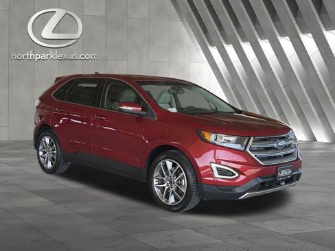 Used 2016 Ford Edge Titanium FWD image 5