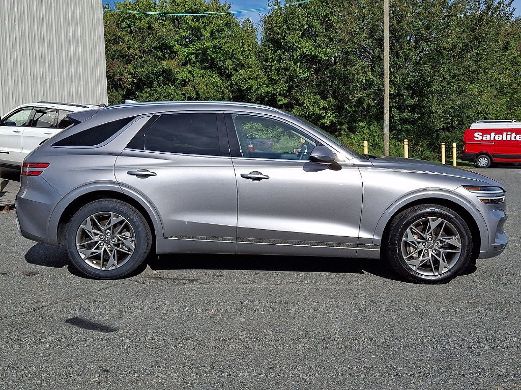 Used 2025 Genesis GV70 2.5T AWD/4WD image 7