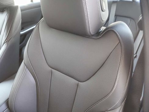 Used 2025 BMW 330i xDrive Sedan image 21