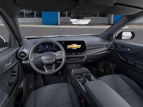 New 2026 Chevrolet Equinox LT w/ Safety and Technology Package image 46
