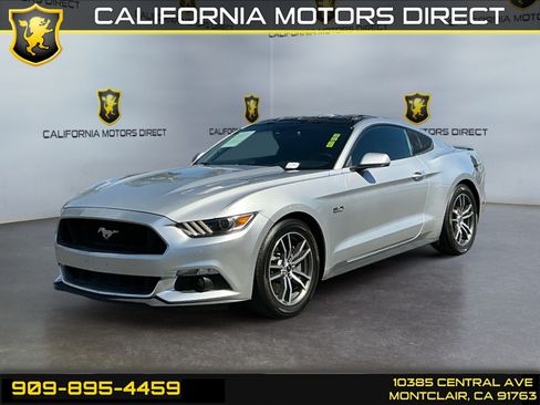 Used 2016 Ford Mustang GT RWD image 1