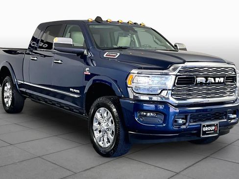 Used 2021 RAM 2500 Limited AWD/4WD image 3