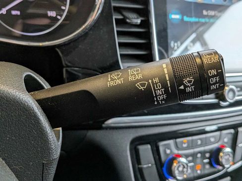 Used 2019 Buick Encore Essence image 26