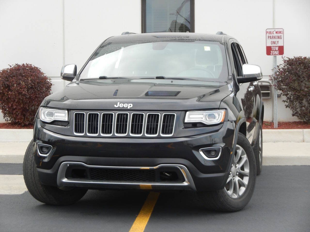 Used 2015 Jeep Grand Cherokee Limited w/ Luxury Group II AWD/4WD image 5