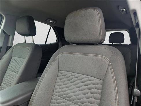 Used 2019 Chevrolet Equinox LT FWD image 7