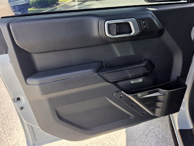 Used 2026 Ford Bronco Outer Banks AWD/4WD image 17