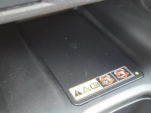 Used 2025 Toyota Grand Highlander AWD image 14