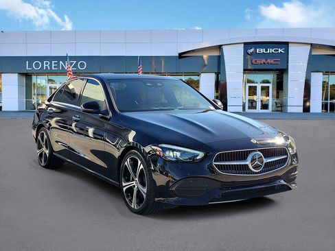 Used 2023 Mercedes-Benz C 300 Sedan image 3