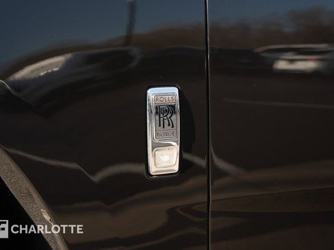 Used 2019 Rolls-Royce Cullinan image 10