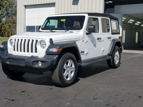 Used 2021 Jeep Wrangler Unlimited Sport image 5