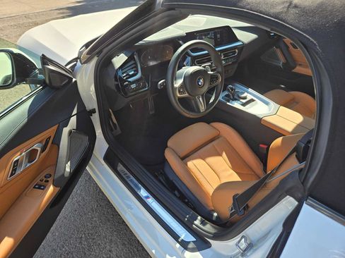 Used 2026 BMW Z4 sDrive30i w/ Premium Package RWD image 14