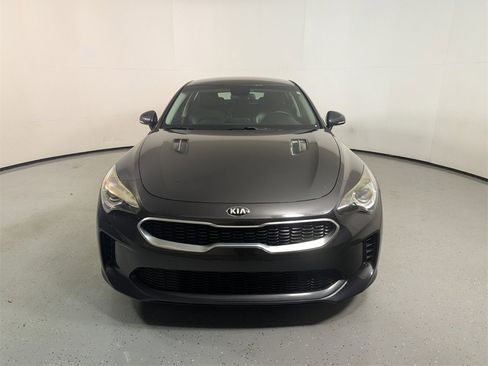 Used 2019 Kia Stinger Base image 2