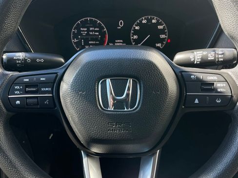 Used 2023 Honda CR-V LX image 12