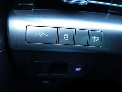 Used 2025 Hyundai Kona SEL image 23