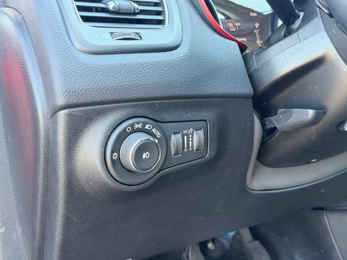 Used 2018 Jeep Compass Trailhawk w/ Leather Interior Group AWD/4WD image 24