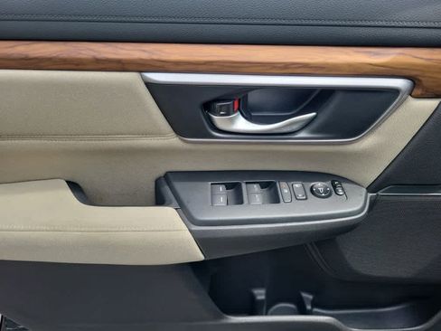 Used 2017 Honda CR-V EX image 22