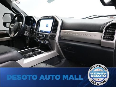 Certified 2022 Ford F250 Lariat w/ Lariat Value Package AWD/4WD image 10