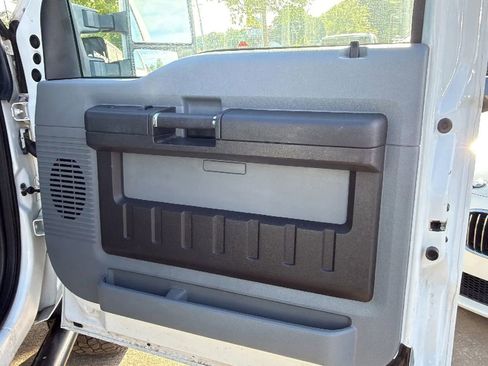 Used 2011 Ford F250 XL w/ PWR Equipment Group AWD/4WD image 24