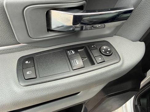 Used 2017 RAM 1500 Tradesman w/ Power & Remote Entry Group AWD/4WD image 9