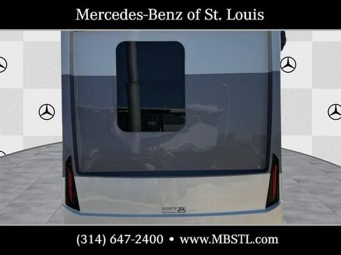 Used 2020 Mercedes-Benz Sprinter 3500 image 4