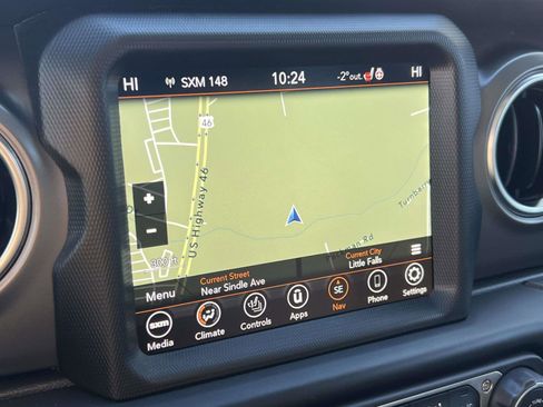 Used 2022 Jeep Gladiator Rubicon w/ Cold Weather Group image 19