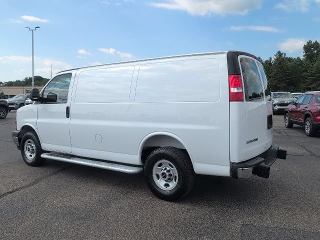 Used 2025 GMC Savana 2500 w/ Driver Convenience Package RWD image 5