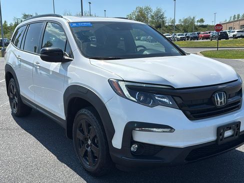 Used 2022 Honda Pilot TrailSport image 1